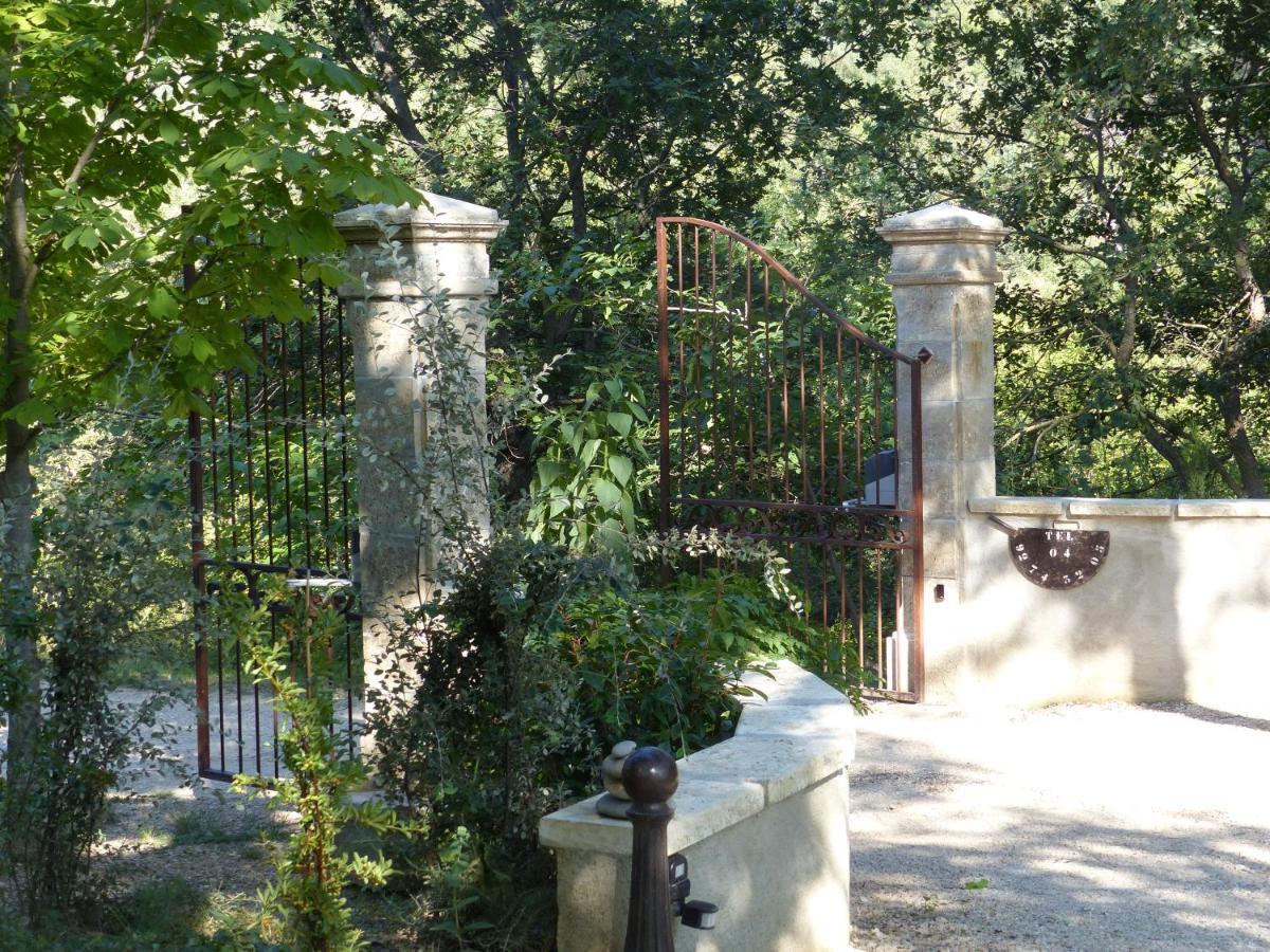 Pigeonnier Des Banons Bed & Breakfast Puimoisson Eksteriør bilde